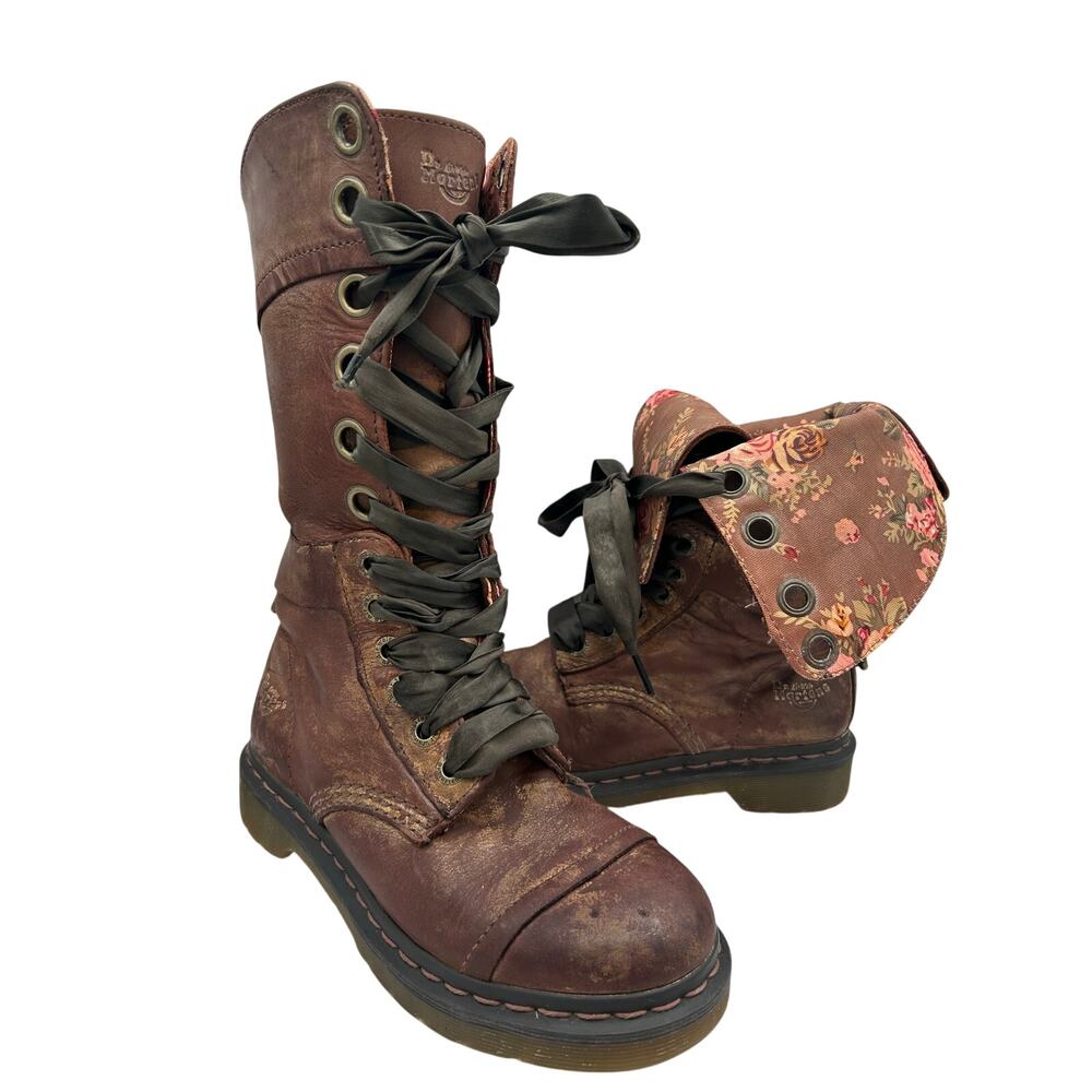 RARE Dr Martens  Aimilita Triumph Floral Fold Down Leather Combat Boots Grunge 7